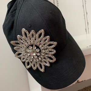Black hat bling
